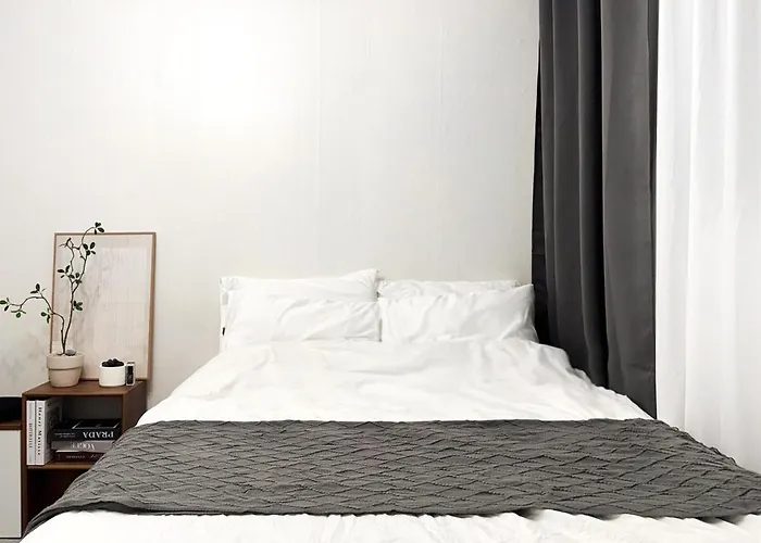 公寓 Middle Of Seoul, Cozy House, Parking Available, Metro Line2 5min, Bus 1min, Full Of Restaurants & Bar, Near National *